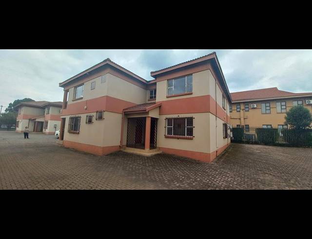 OFFICE PROPERTY TO RENT IN THREE RIVERS